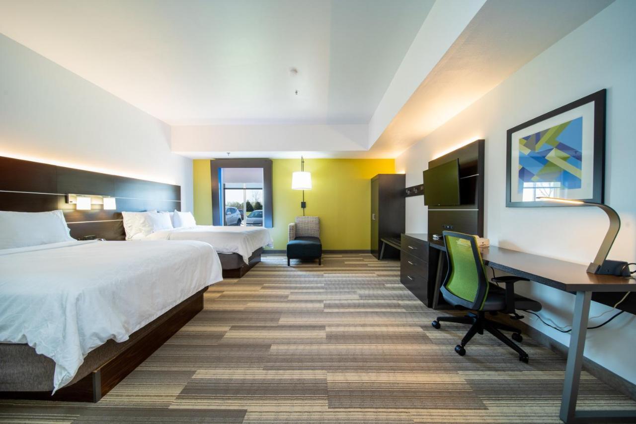Holiday Inn Express Hotel & Suites Bedford By Ihg Exteriér fotografie